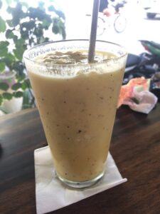 smoothie at vegan-friendly restaurant in Puerto Viejo, El Sol Del Caribe